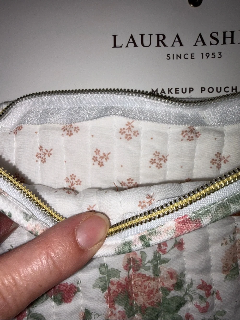 Laura Ashley Floral Quilted Makeup Zipper Pouch ROSEMOOR 10” x 8”